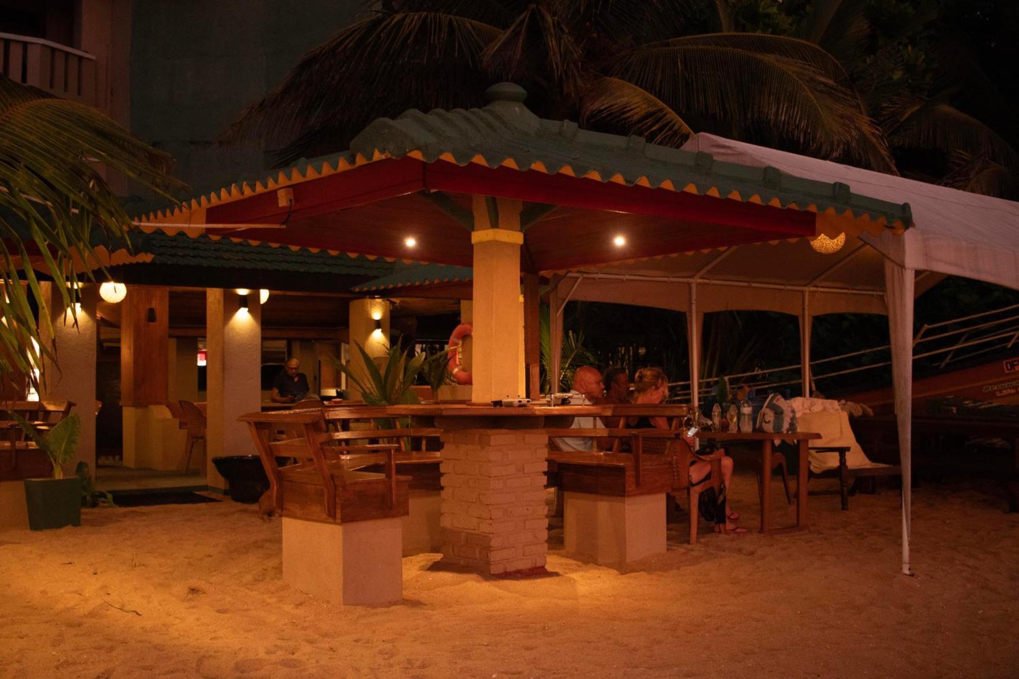 Hotel Coconut Bar Sea Lodge Beruwala Extérieur photo