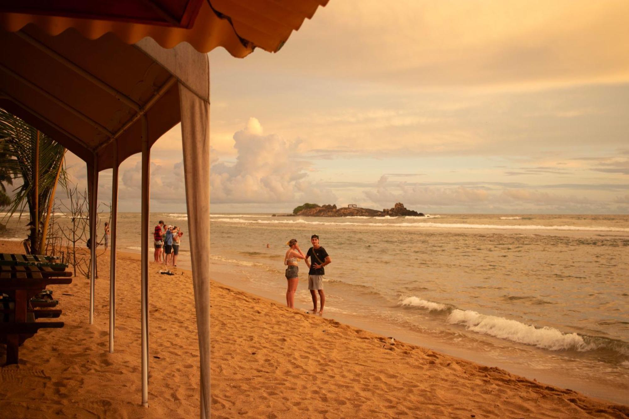 Hotel Coconut Bar Sea Lodge Beruwala Extérieur photo