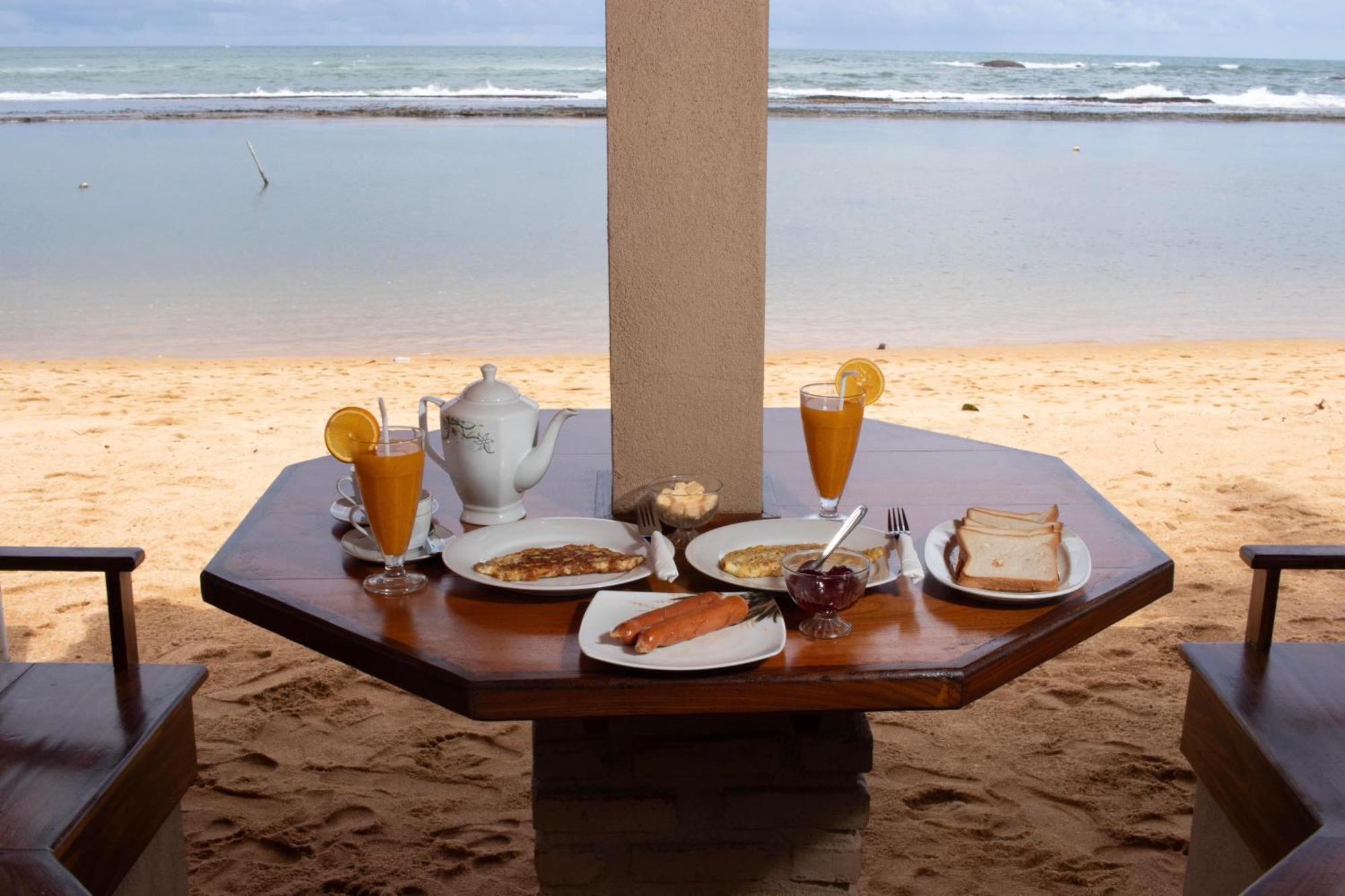 Hotel Coconut Bar Sea Lodge Beruwala Extérieur photo